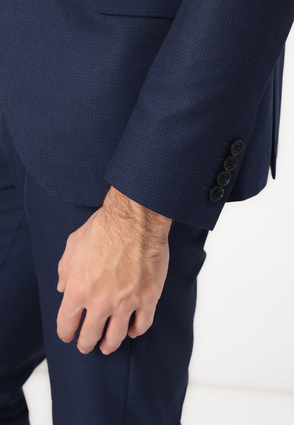 Isaac Dewhirst NOTCH SLIM SUIT