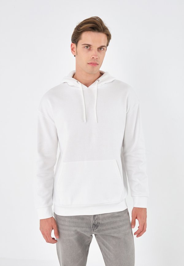 Pier One by Zalando 2 PACK