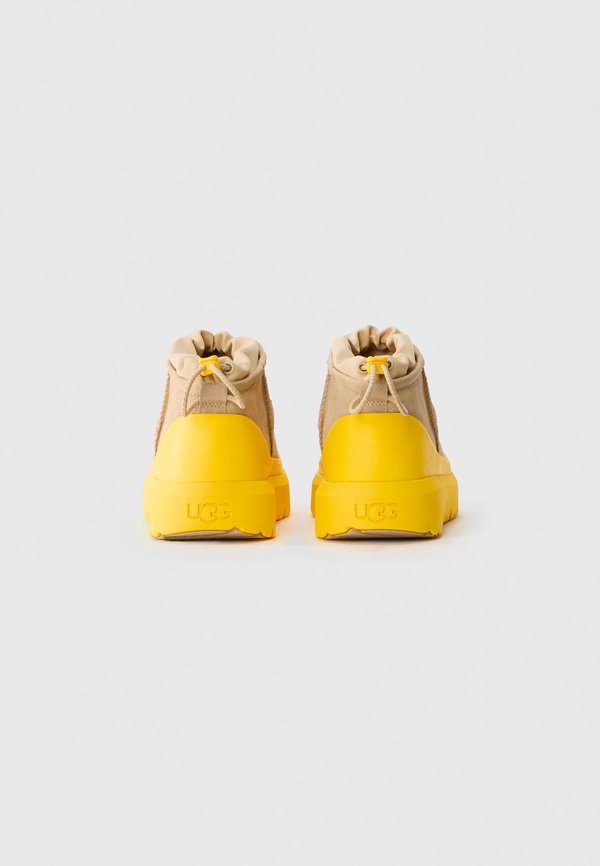 UGG ULTRA UNISEX