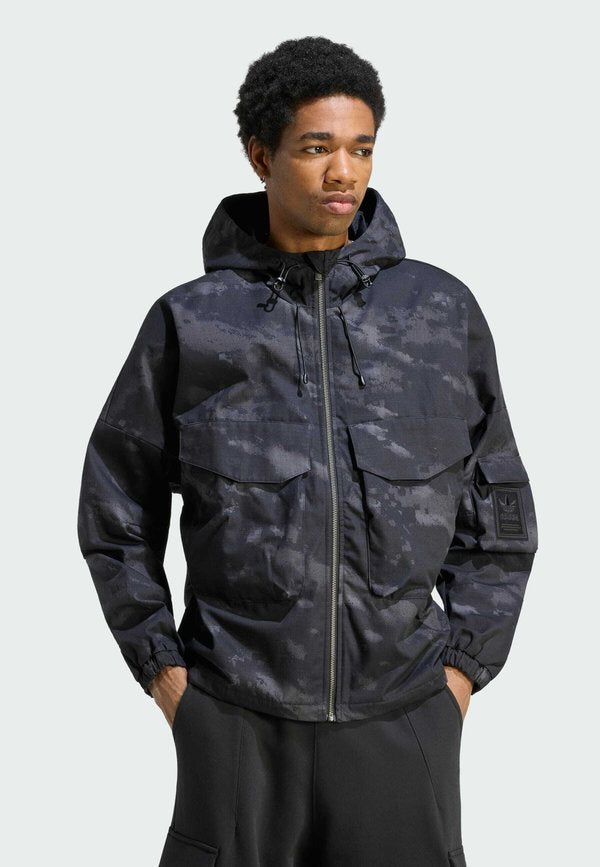 adidas Originals ADIDAS ORIGINALS CAMO JACKET - Summer jacket - black