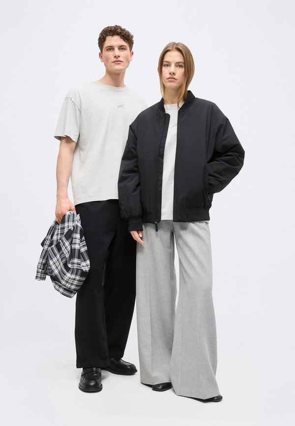 ARKK Copenhagen BOXY TEE UNISEX