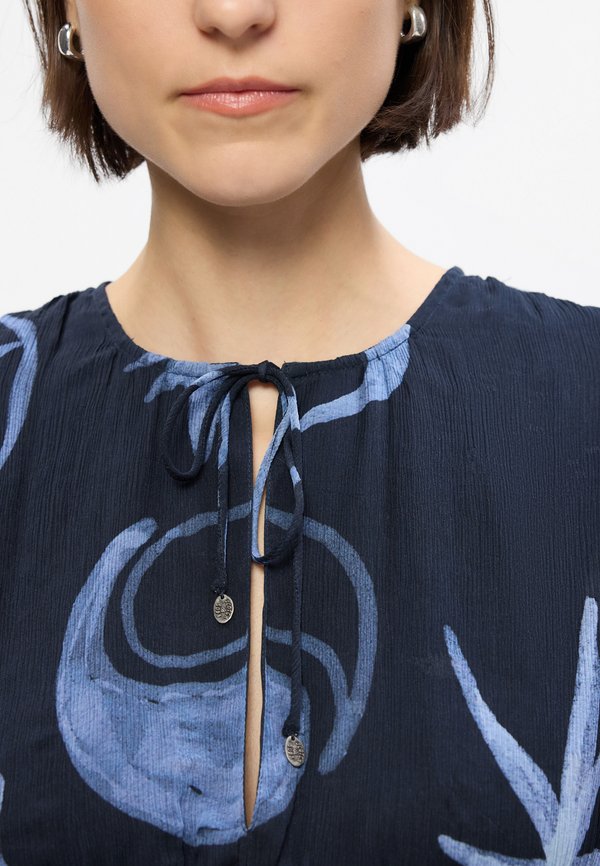 Scotch & Soda PRINTED TIED FRONT TOP