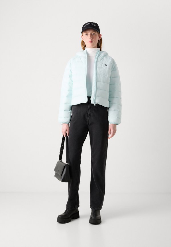 Calvin Klein Jeans LIGHTWEIGHT QUILTED JACKET PACKA