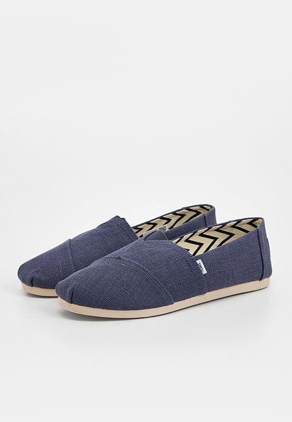 TOMS