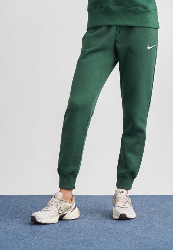 Nike Sportswear Tracksuit bottoms - fir