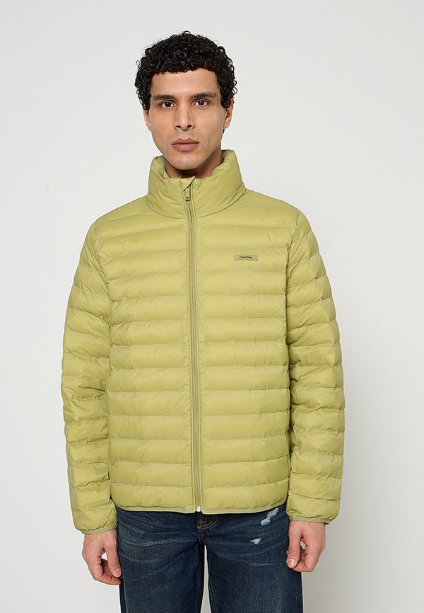 Calvin Klein CHANNELED PUFFER