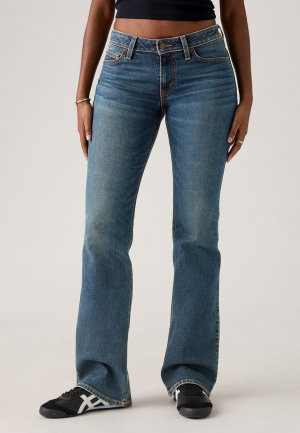 Levi's® SUPERLOW BOOT - Bootcut jeans - show on the road