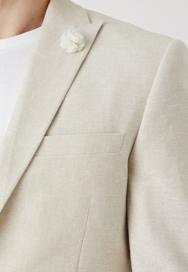 Isaac Dewhirst WEDDING SET