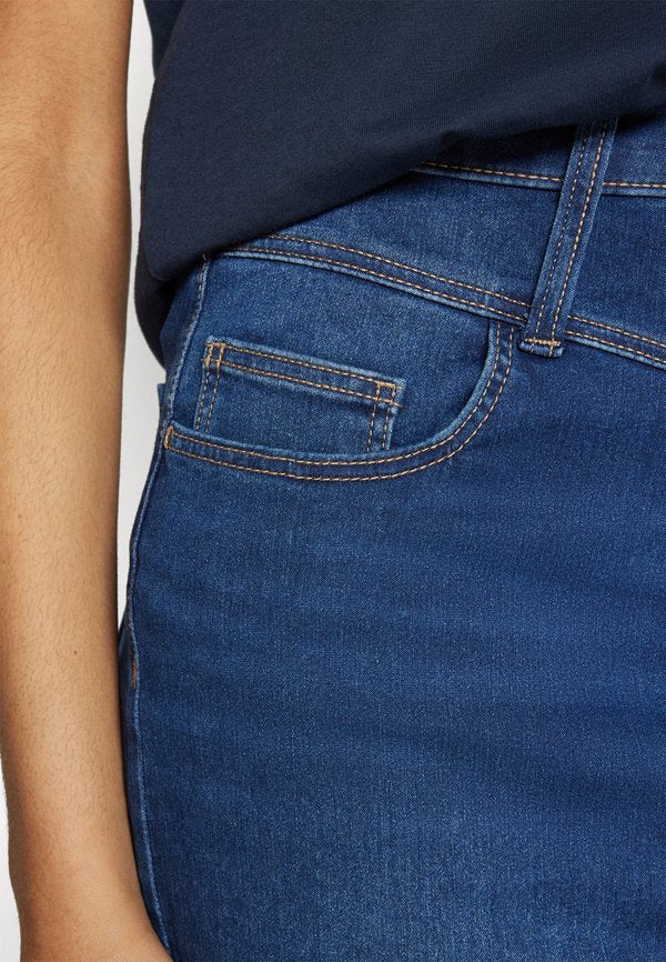 ONLY ONLROYAL FRONT YOKE SKIRT