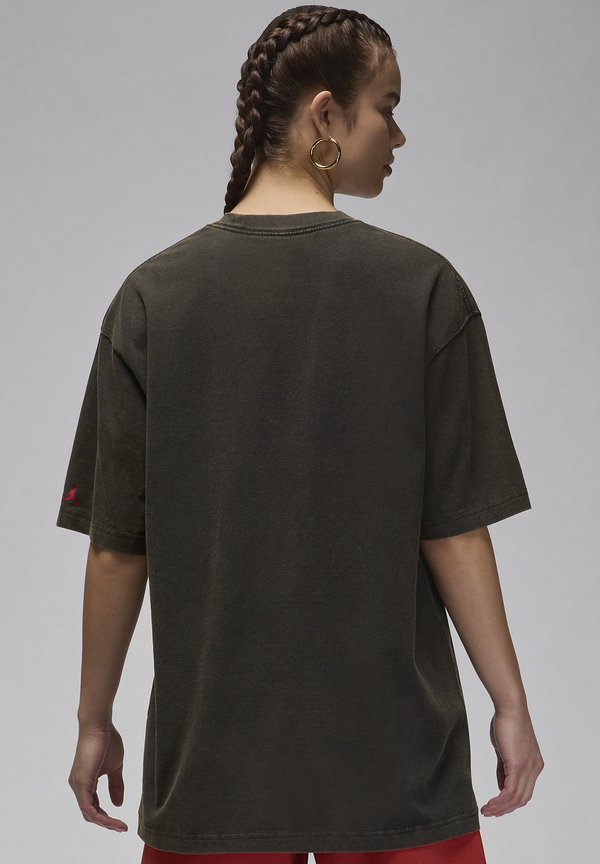 Jordan  TEE