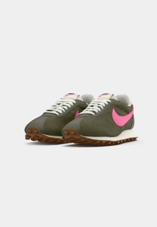 Nike Sportswear LD 1000