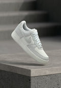 Nike Sportswear AIR FORCE 1 07 LV8 - Trainers - off white/summit white