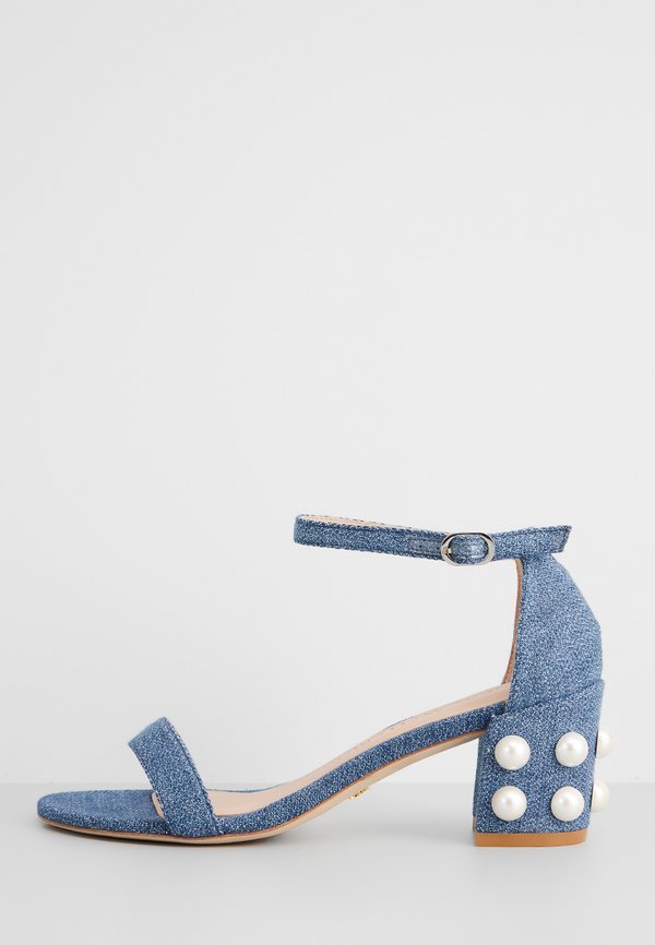 Stuart Weitzman