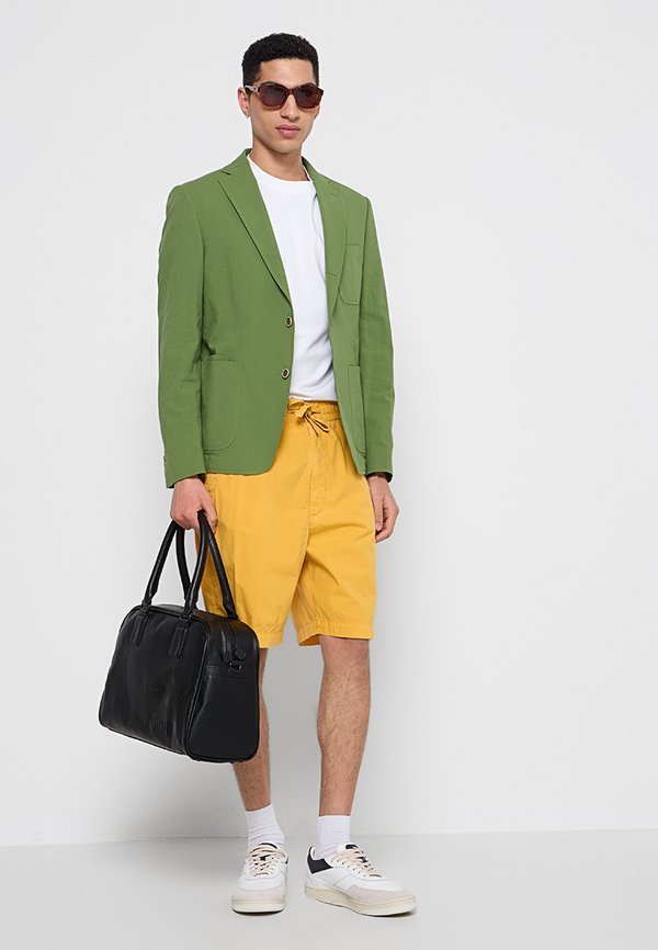 GANT OVERSIZED