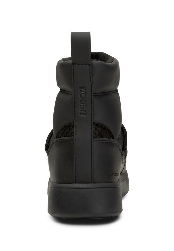 Woden ISA WATERPROOF