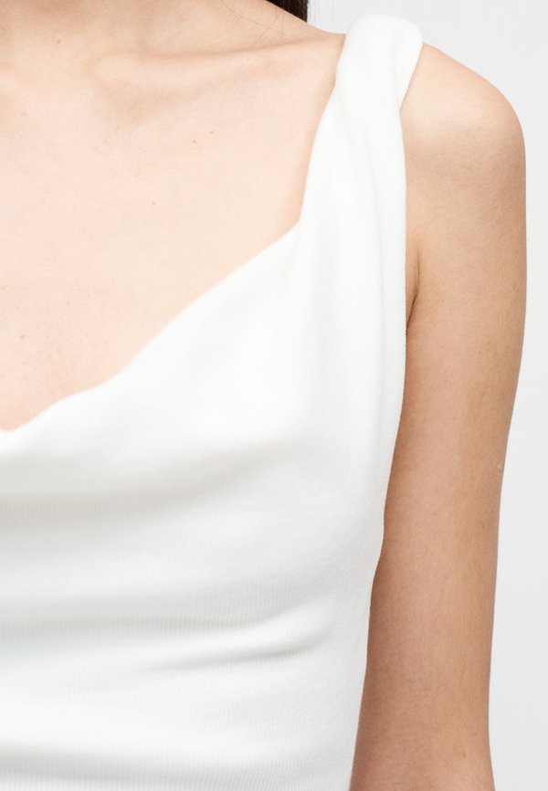 Vivienne Westwood ANNA