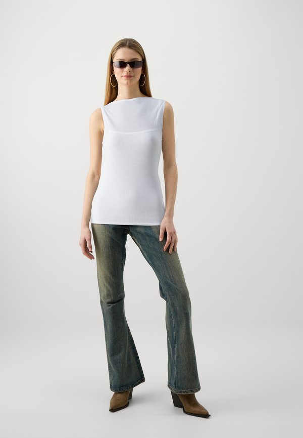 Abercrombie & Fitch VARIGATED SKIM SLASH TANK