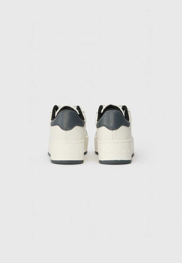 Tommy Jeans ESSENTIAL LOGO PLATFORM TRAINERS WITH LEATHER