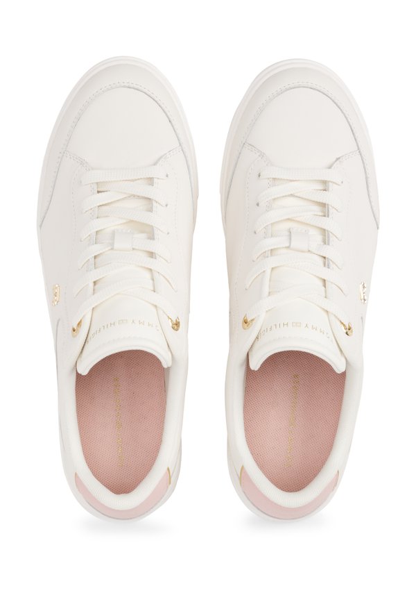 Tommy Hilfiger TH MONOGRAM LEATHER COURT TRAINERS