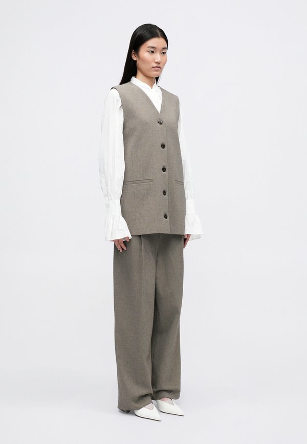 By Malene Birger FRANCINE