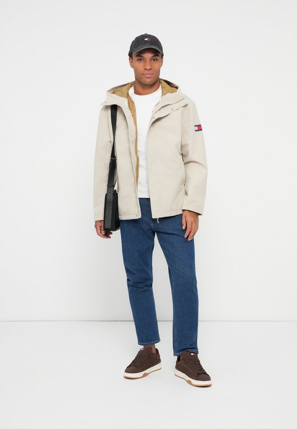 Tommy Jeans 3-IN-1 PADDED CHICAGO WINDBREAKER