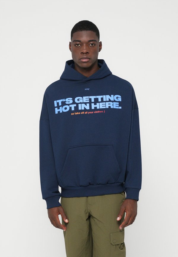 The Tracksuit Club HOODIE HOT IN HERE