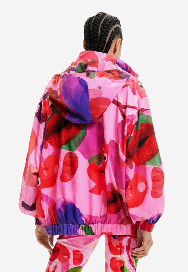 Desigual DESIGNED BY M. CHRISTIAN LACROIX
