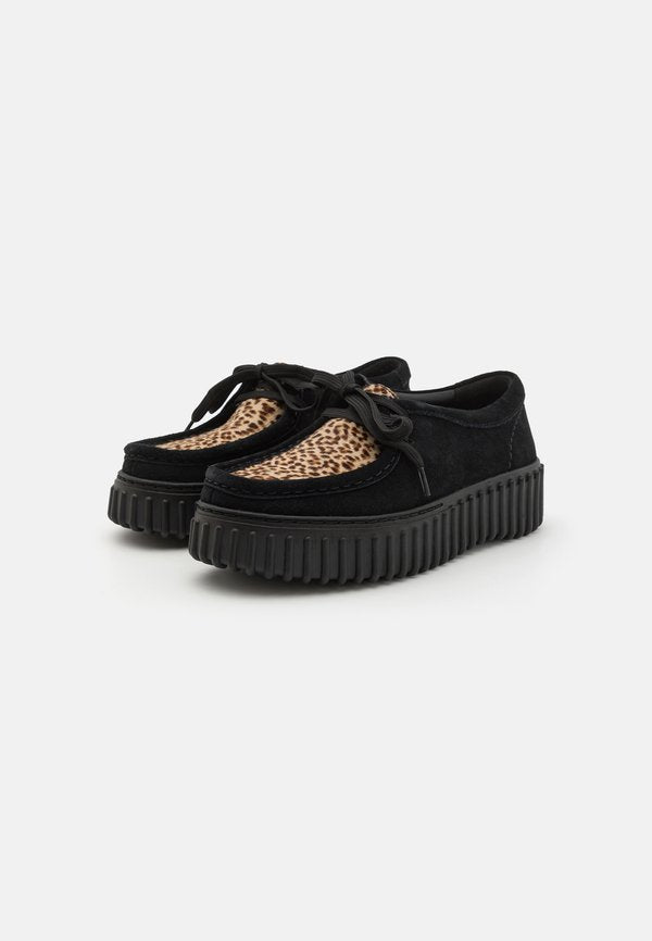 Clarks TORHILL BEE