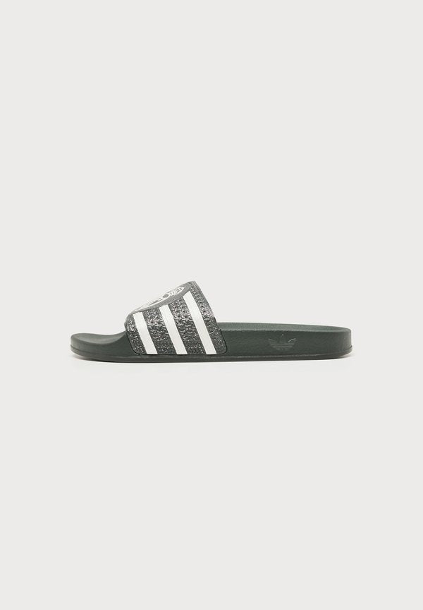 adidas Originals TREFOIL SLIDE - Pool slides - aurora ivy/ivory/aurora ivy