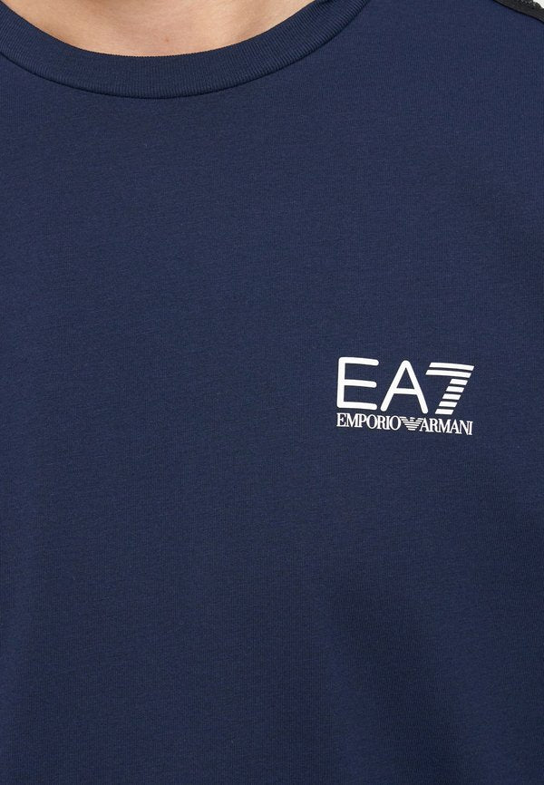 EA7 Emporio Armani