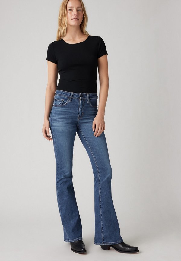 Levi's® 726® HIGH RISE FLARE