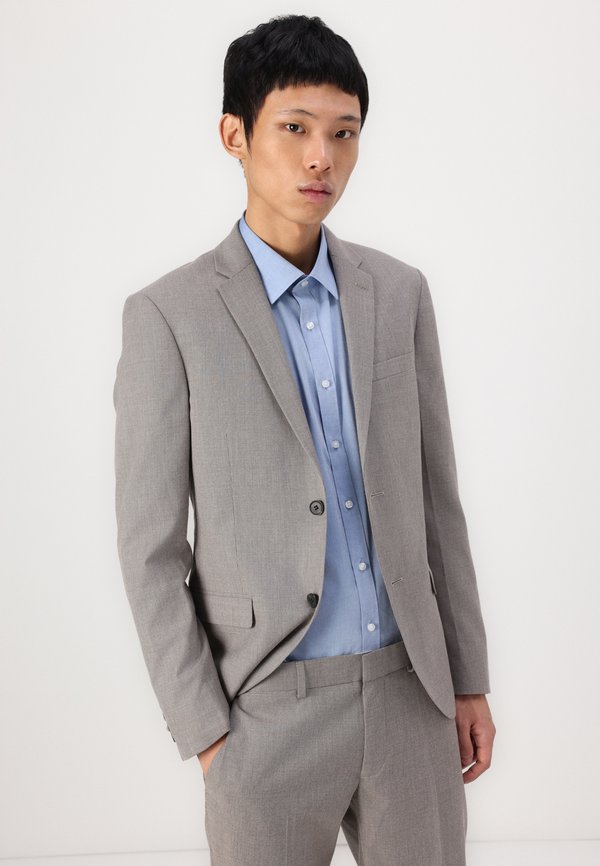 Isaac Dewhirst NOTCH SUIT SLIM