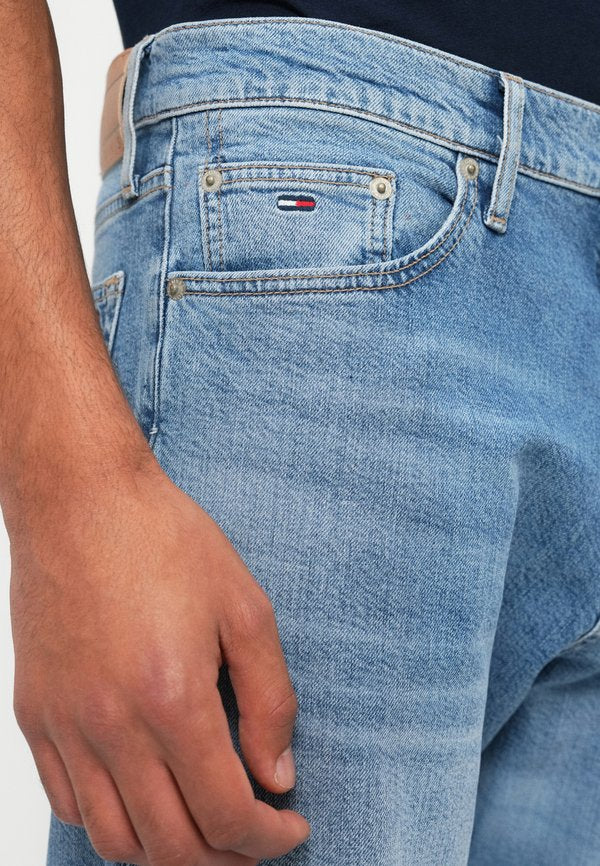 Tommy Jeans FADED RELAXED BOOTCUT JEANS