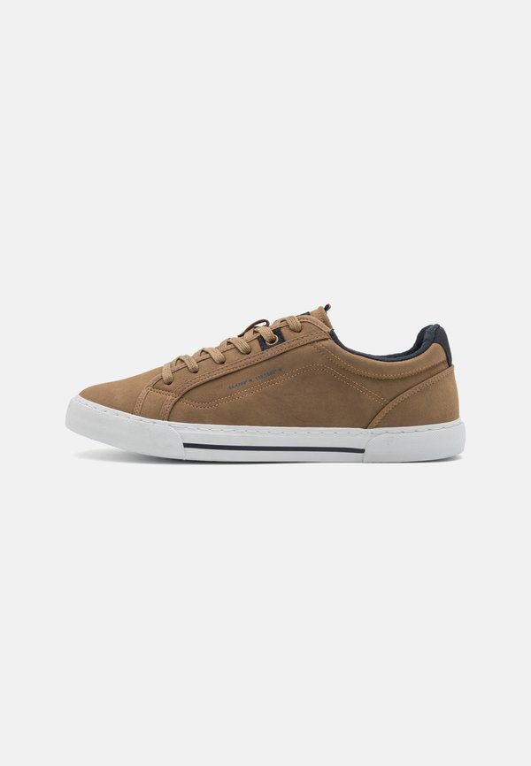 Pier One by Zalando