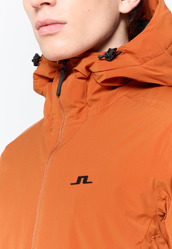J.LINDEBERG ACEL