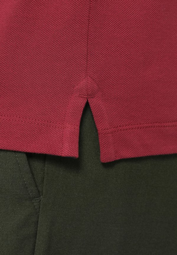 Hackett London