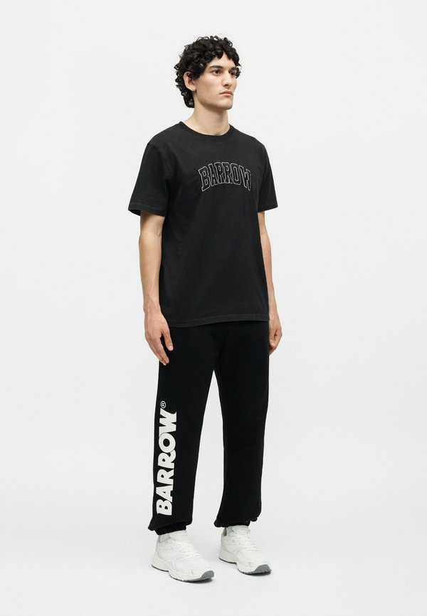 Barrow UNISEX