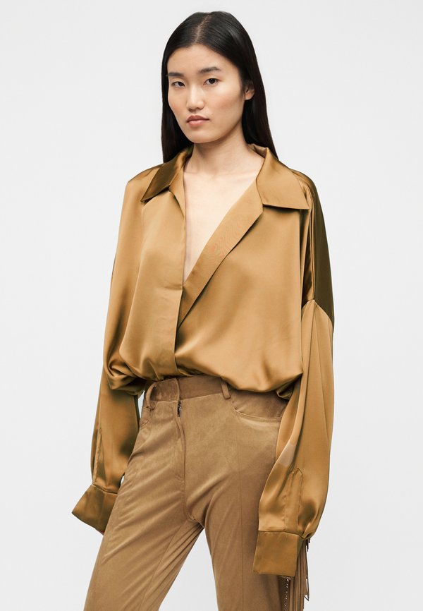 Norma Kamali SUPER OVERSIZED BOYFRIEND BODYSUIT