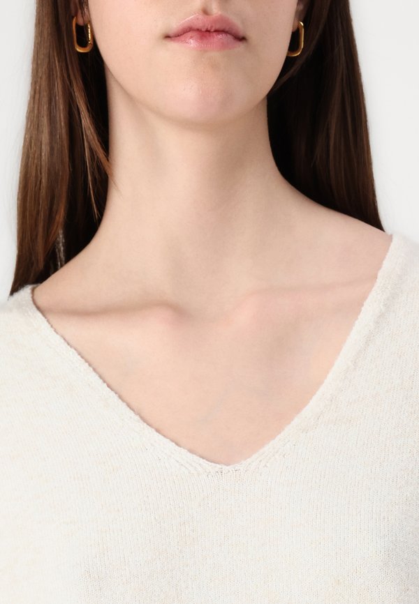 ONLY ONLRICA LIFE L/S V-NECK PULLO KNT NOOS