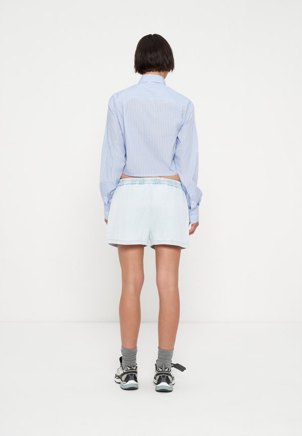 OFF-WHITE