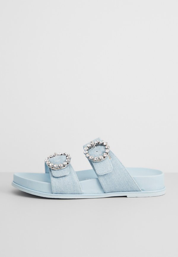 Stuart Weitzman