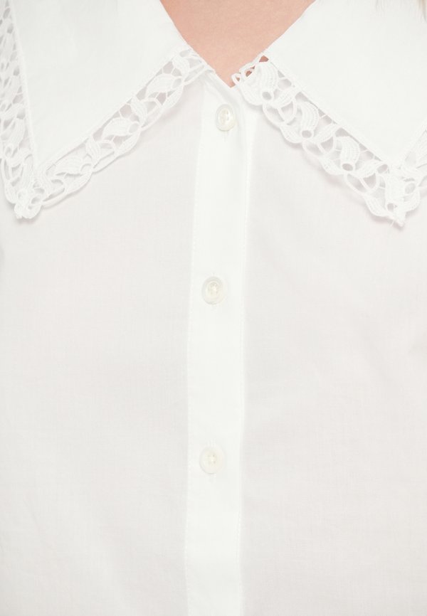 FRAME THE CHARM BLOUSE
