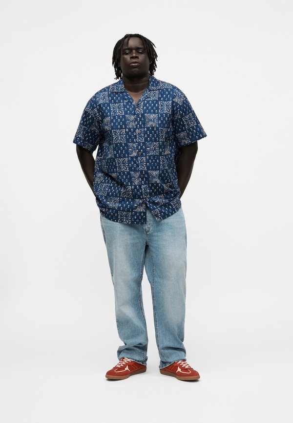 Jack & Jones JPRBLULYON PRINT DOBBY SHIRT