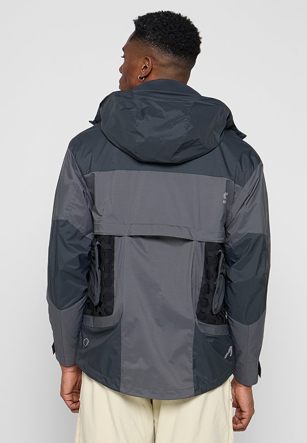 Nike Sportswear