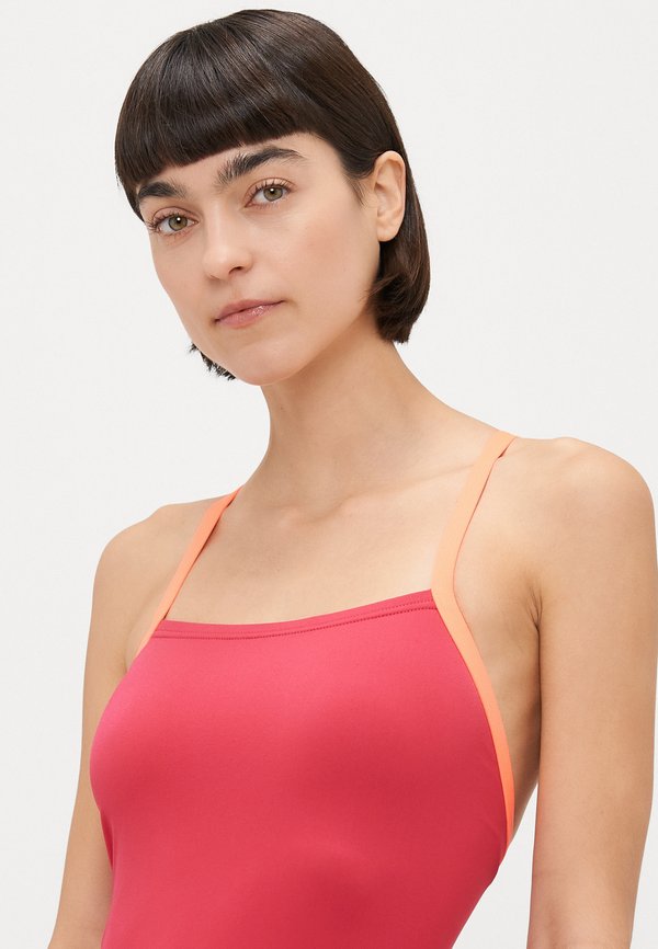 Speedo SOLID FLYBACK