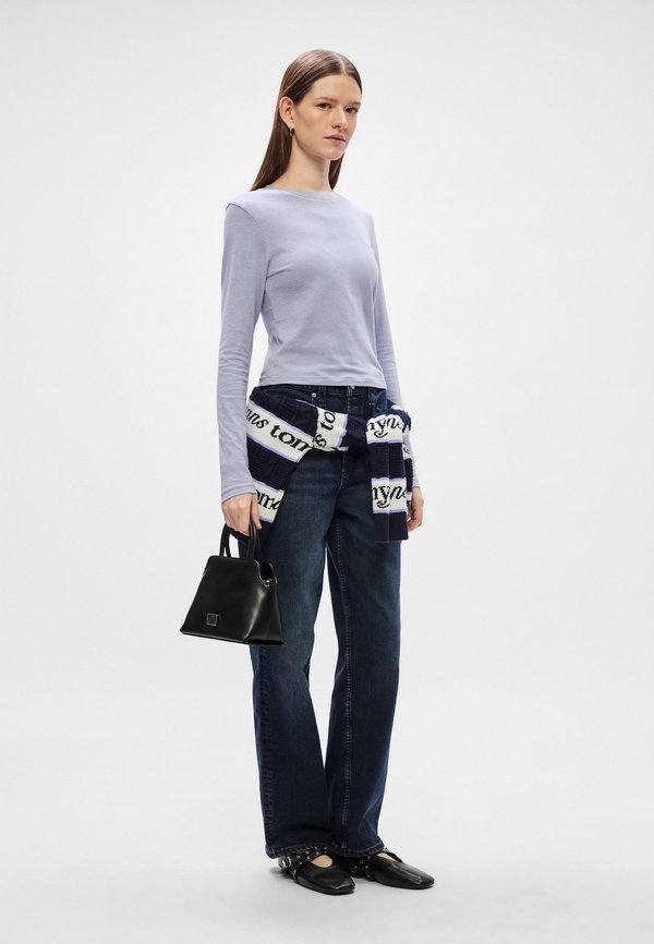 Tommy Jeans SLIM SCRIPT TEE