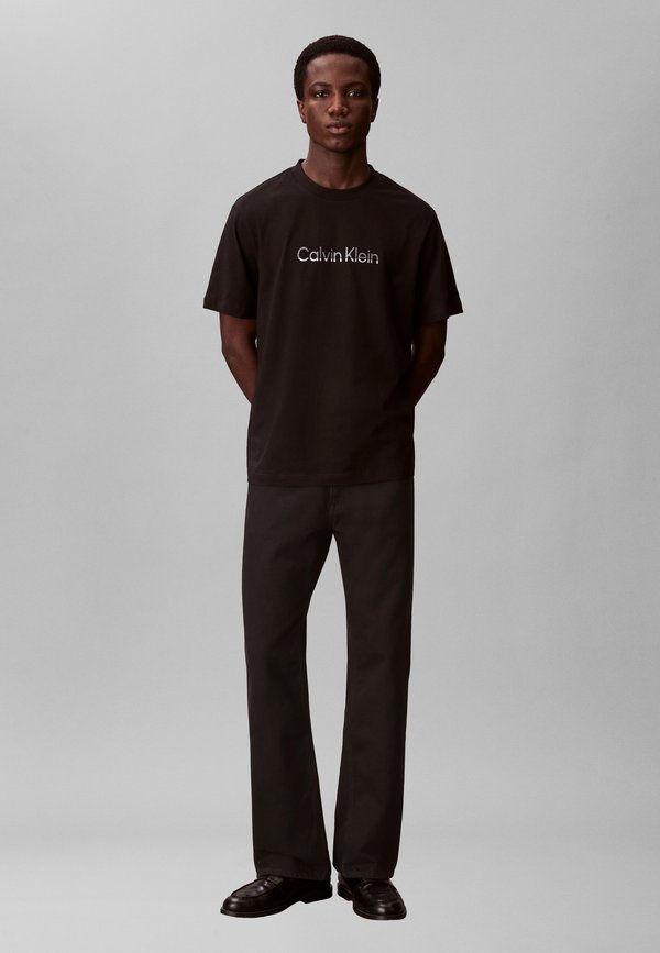 Calvin Klein SPORTSWEAR GRAPHIC TEE