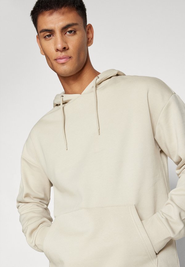Pier One by Zalando