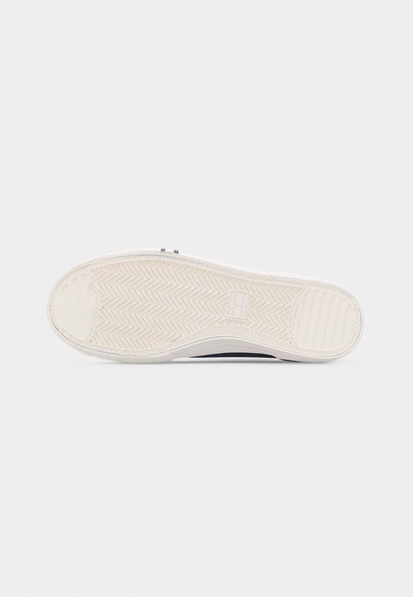 Tommy Jeans ARCHIVE FLAG STRIPE LEATHER TRAINERS