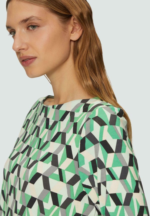 s.Oliver MIT ALL-OVER